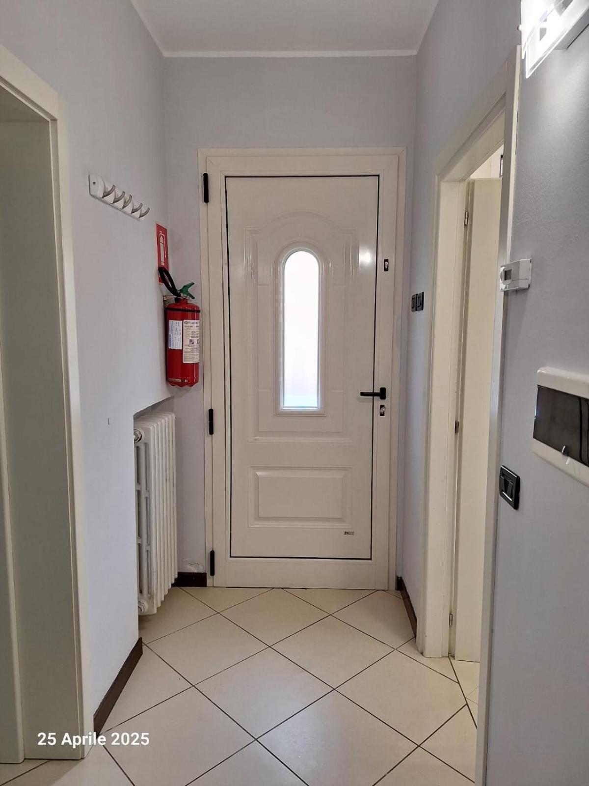 Il Melograno Apartment Rimini Bagian luar foto