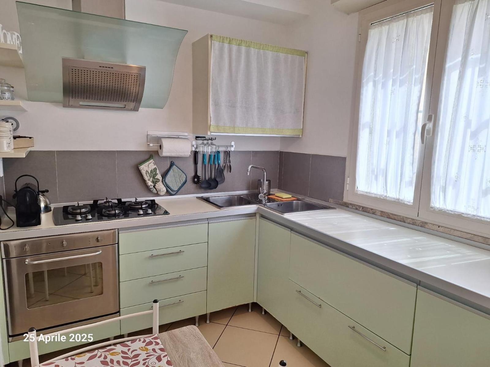 Il Melograno Apartment Rimini Bagian luar foto